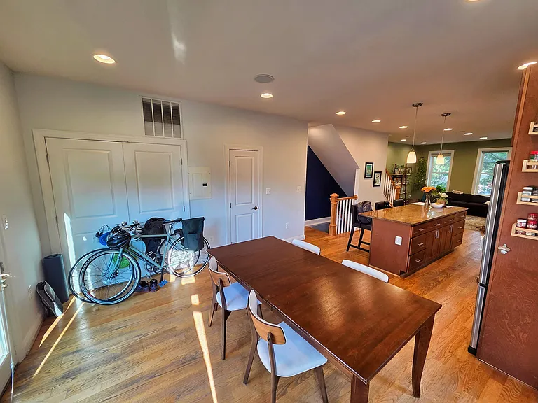 907 Webster St NW #3 — Photo 12