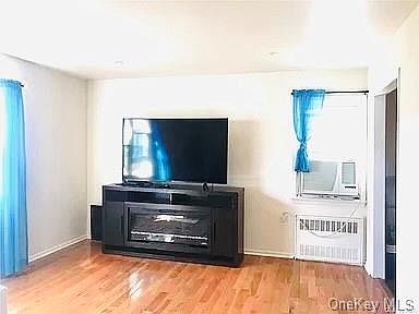 5th image of 161 Edgewood Ave
