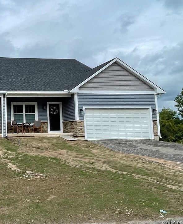 1st image of 8066 Forest Ridge Ln