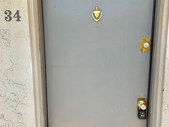 2nd image of 3704 Greenwood Blvd #34