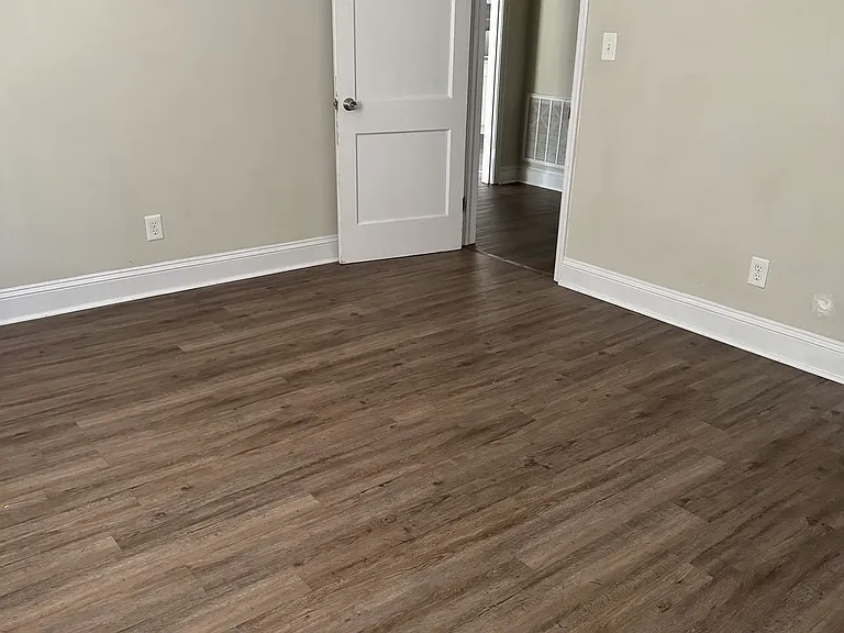 1702 Bragg Blvd — Photo 10