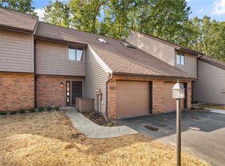 4468 Willow Creek Dr SE, Warren, OH