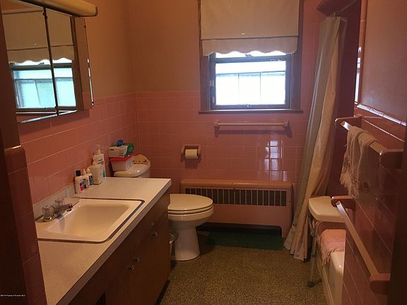 Full Bath