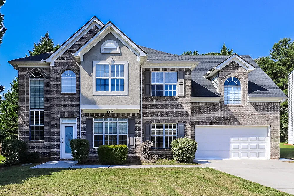 4 bed, 2.5 bath, 2288 sqft, $3,320 — Photo 1