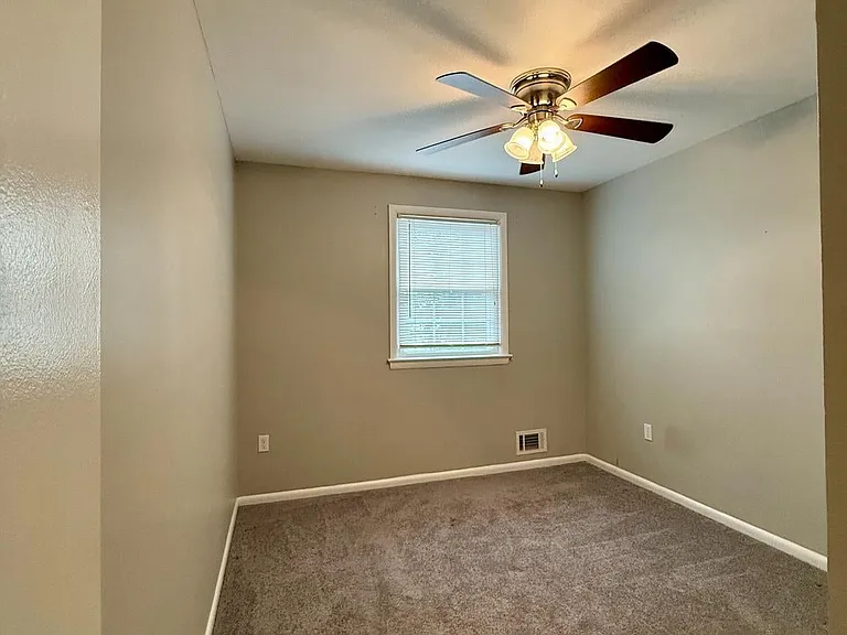 6526 Beechwood Dr #14 — Photo 21
