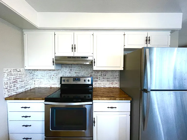 324 Rodric Cir — Photo 10