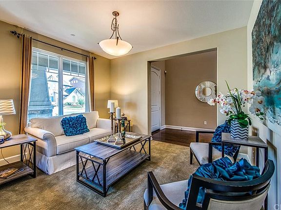 4th image of 760 W Aster Pl