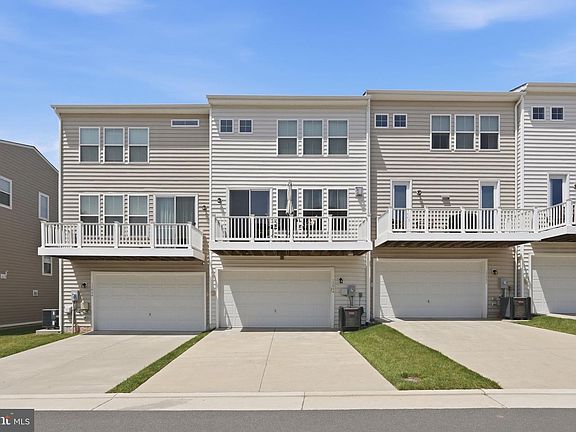 2nd image of 13044 Jessica Grove Pl