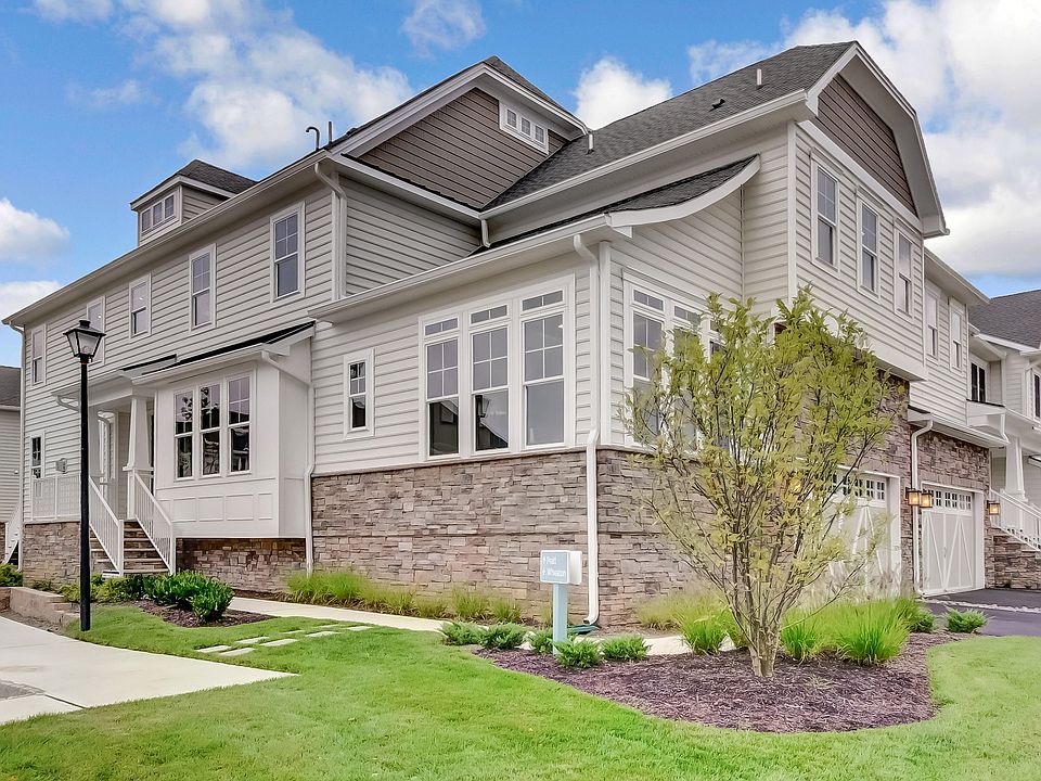 Luxurious Townhomes