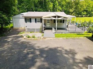 44 Whipperwill Dr, Eddyville, KY 42038