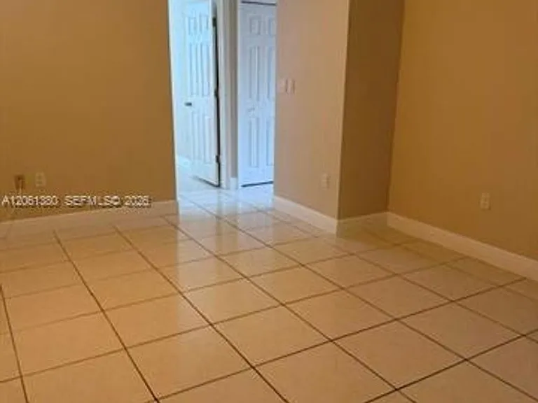 14300 SW 51st St #14300 — Photo 7