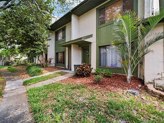 2nd image of 7816 Lemonwood Ct #220
