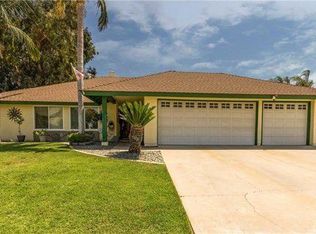 1136 Daisy Cir, Corona, CA 92882