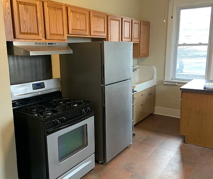 5513-5515 Jane St #1 — Photo 9