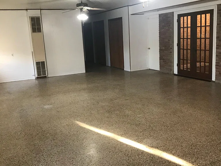 1400 Wren Ln — Photo 18