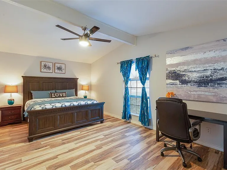 11200 Iron Oak Trl — Photo 28