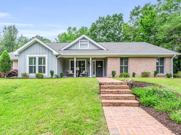 114 Kennel Rd, Columbus, MS 39705