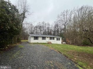 6102 Winston Pl, King George, VA 22485