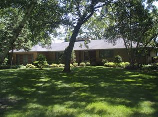 5979 Nebeshonee Acres, Rockford, IL 61103