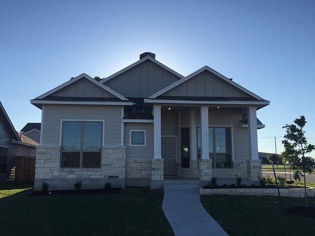 1st image of 628 Green Mesa Dr