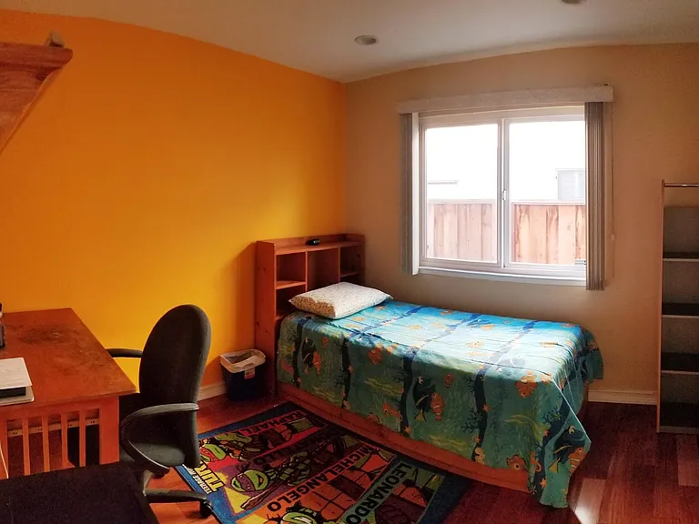 456 Martil Way — Photo 5