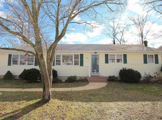 325 Windward Ave, Beachwood, NJ 08722