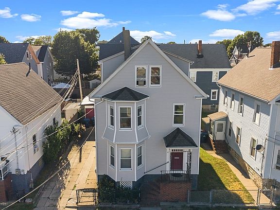 2nd image of 27 Juniper St