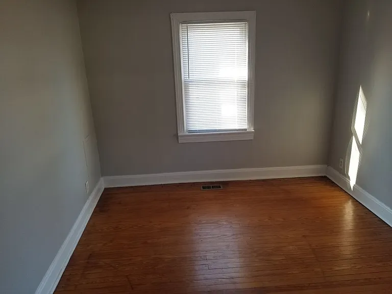 2210 Haden St — Photo 8