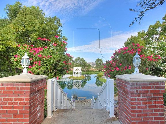 4th image of 42486 Harkey Cir