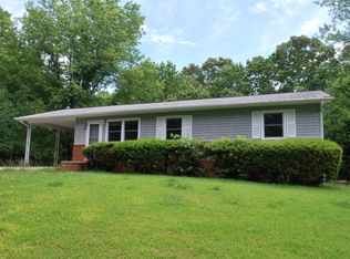 178 Hawkins Dr W, Marion, NC 28752