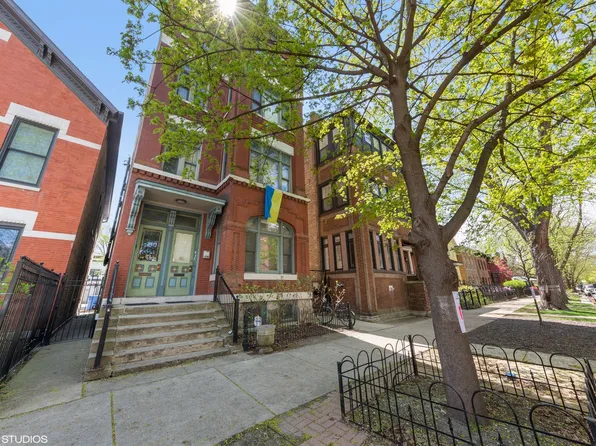 2121 W Schiller St APT 1, Chicago, IL 60622