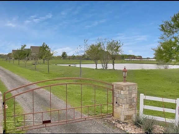 4th image of 501 Ben Payne Rd
