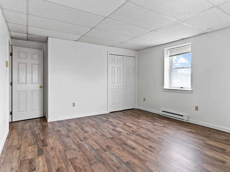 270 W 2nd St #270 — Photo 15