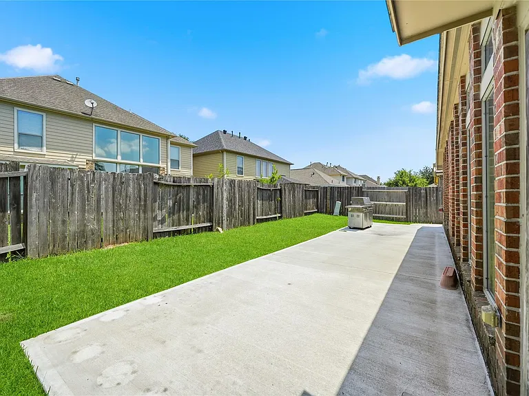 3802 Windmill Links Dr — Photo 25