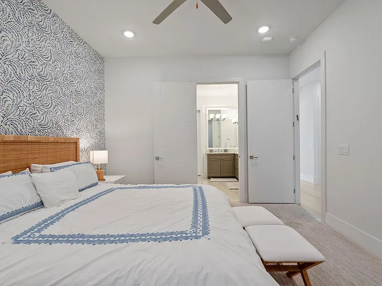 199 Waterpoint Ct #310 — Photo 3
