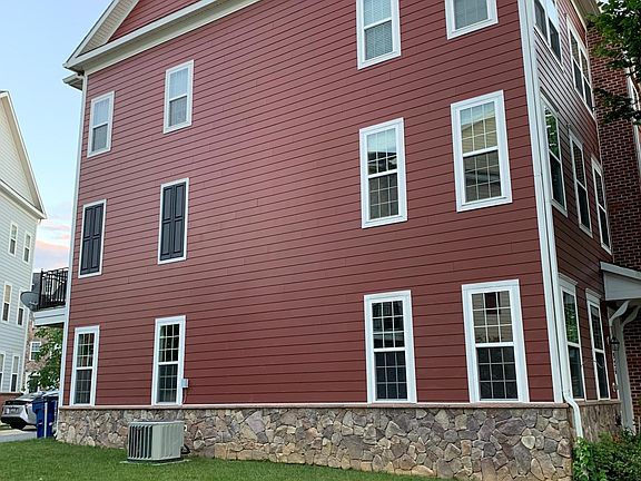 Townhome - sideview 2