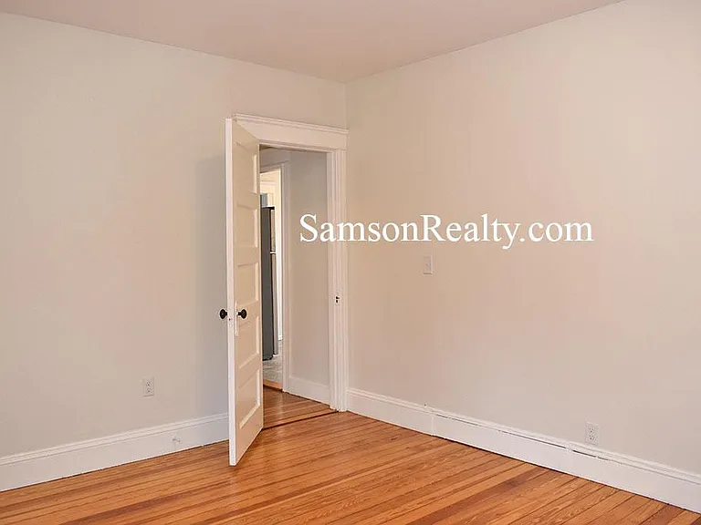 172 Glenwood Ave #2 — Photo 12