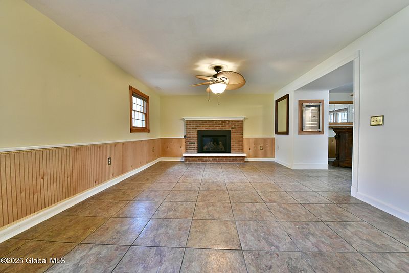 5th image of 4 Southcrest Drive