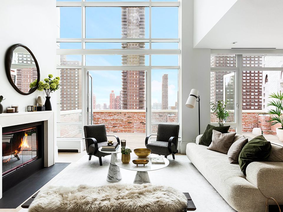 1st image of 141 E 88th St Penthouse N