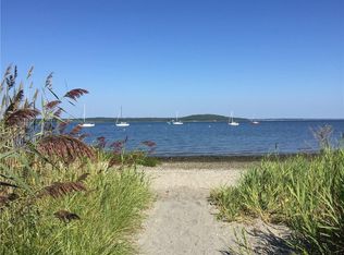 76 President Ave #B, Portsmouth, RI 02871