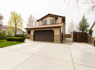 11362 S Ohenry Rd, Sandy, UT 84070