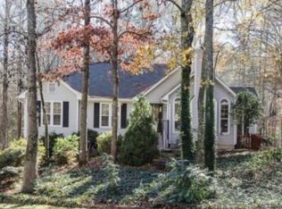 4525 Canterbury Ct, Cumming, GA 30040