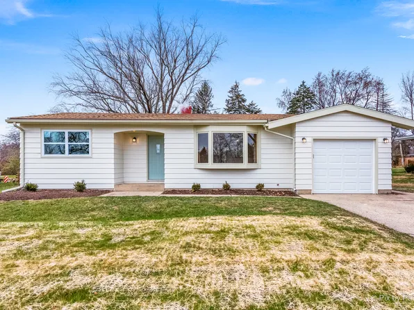 4803 Jeffrey St, McHenry, IL 60051