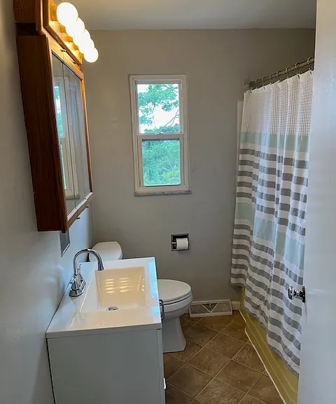 70082 Sunset Hts — Photo 6