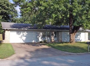3520 S Nettleton Ave, Springfield, MO 65807
