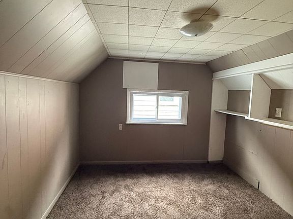 5th image of 3893 E 55th St