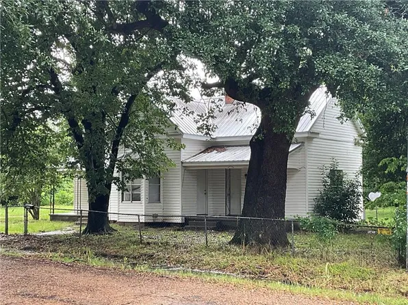 1001 5th St, Colfax, LA 71417
