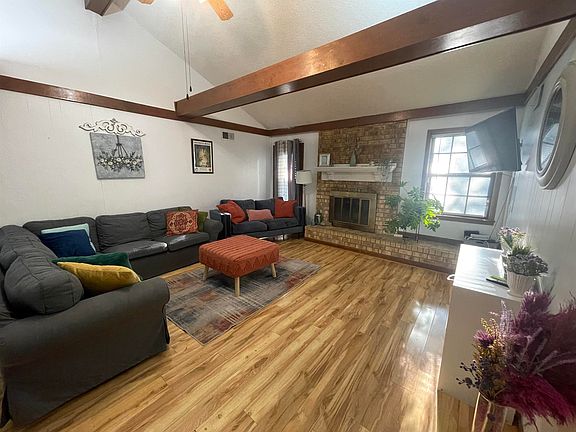 4th image of 1445 Hardwood Trl