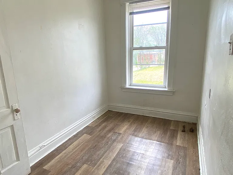 3860 Evans Ave #B — Photo 9