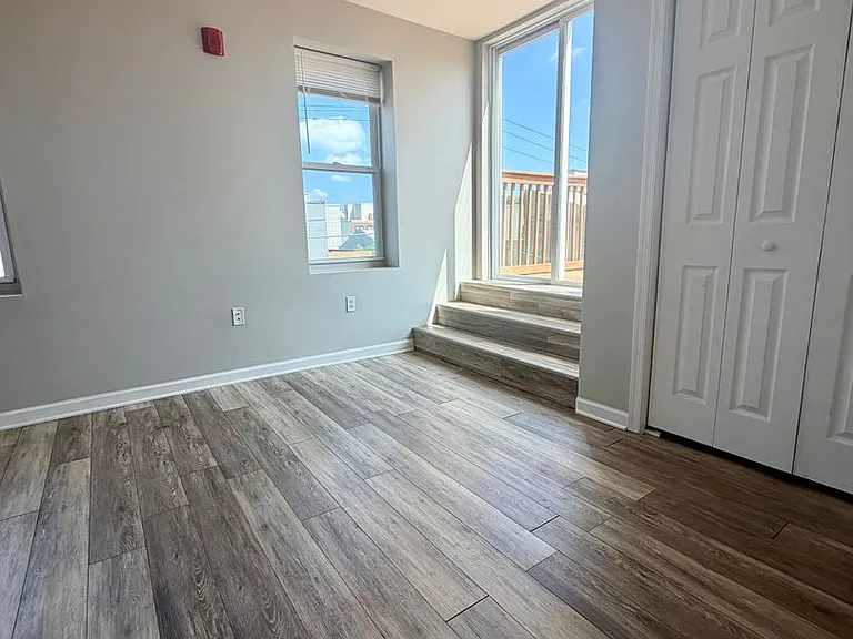 2725 E Lehigh Ave #3 — Photo 10